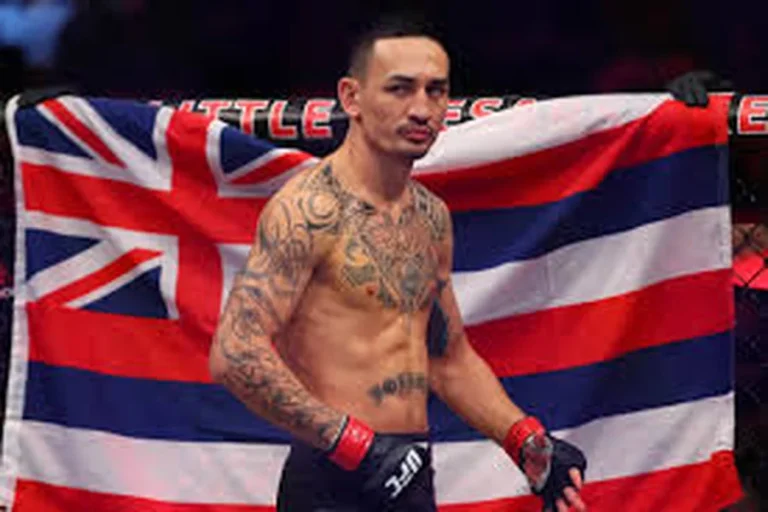Max Holloway Net Worth