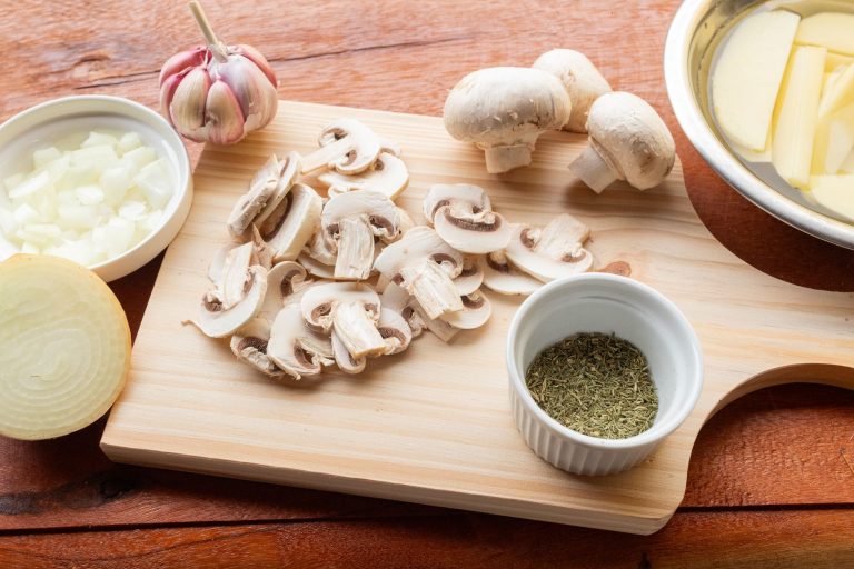 Easy Recipes With Few Ingredients That Save Time and Taste Great